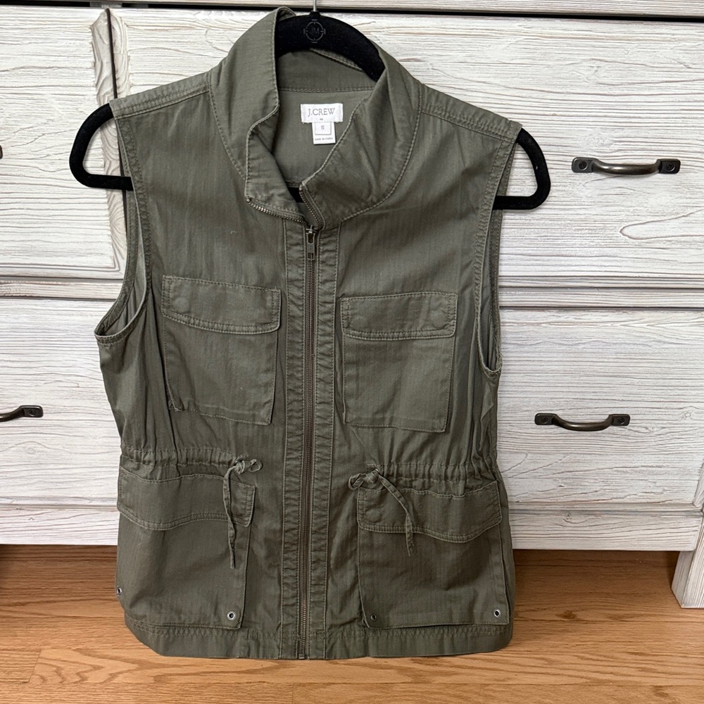 J.Crew Olive Green Sleeveless Utility Vest - size small